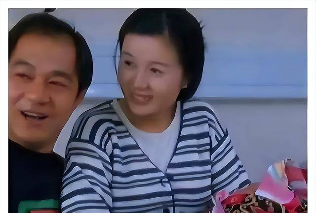 赵君老婆图片