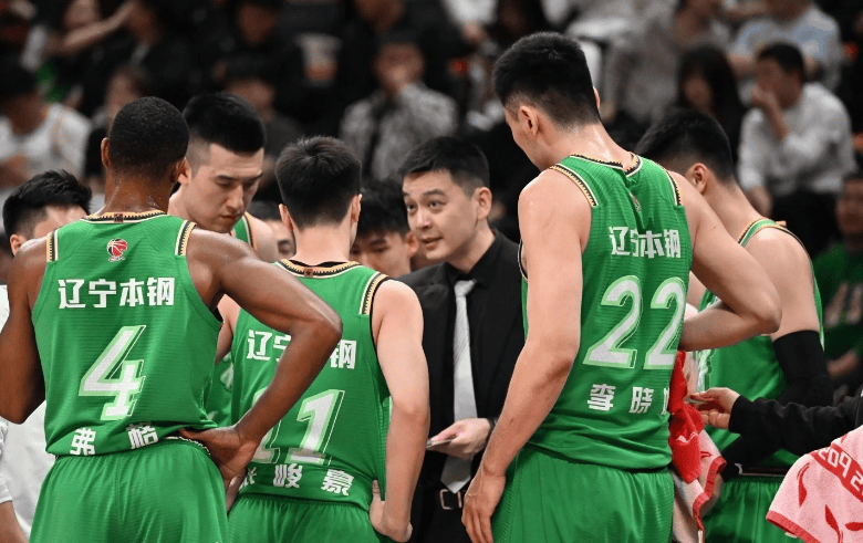 CBA春节假期3消息！辽篮第五外援出炉，专克广东，杜锋坐不住