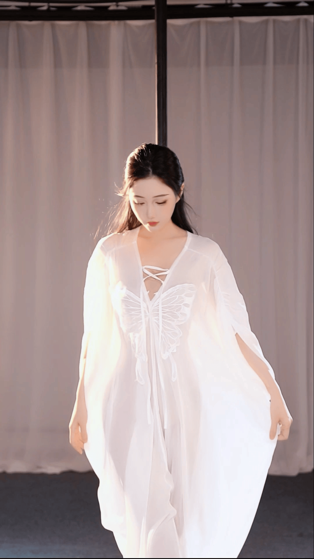 美女热舞性感跳舞