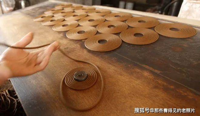 探秘越南春节香烛背后：Hong Chau村的故事，越南春节将至，Hong Chau村香烛制作全记录
