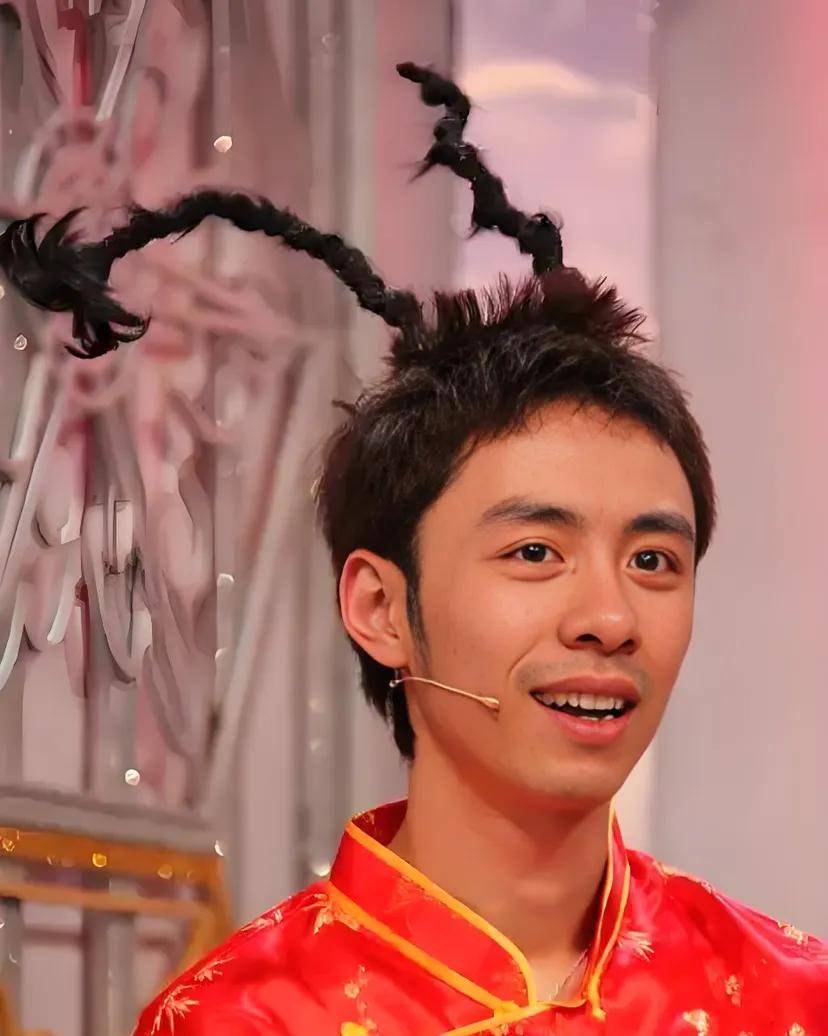 18年前的网红鼻祖后舍男生,火爆全网,现在过的怎么样了?