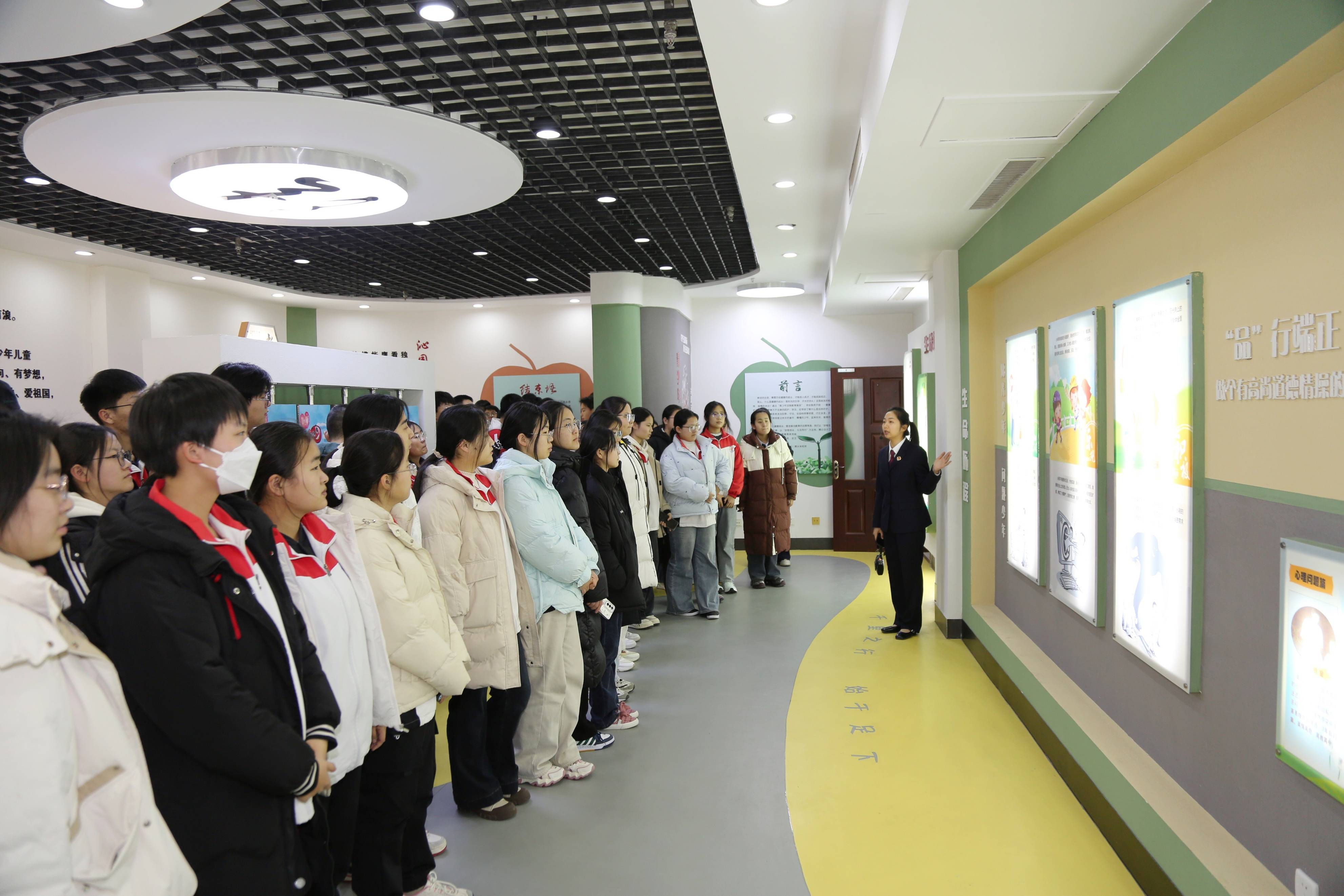银新相约·向阳花开,滨州市博兴县开展青少年法治教育实践活动
