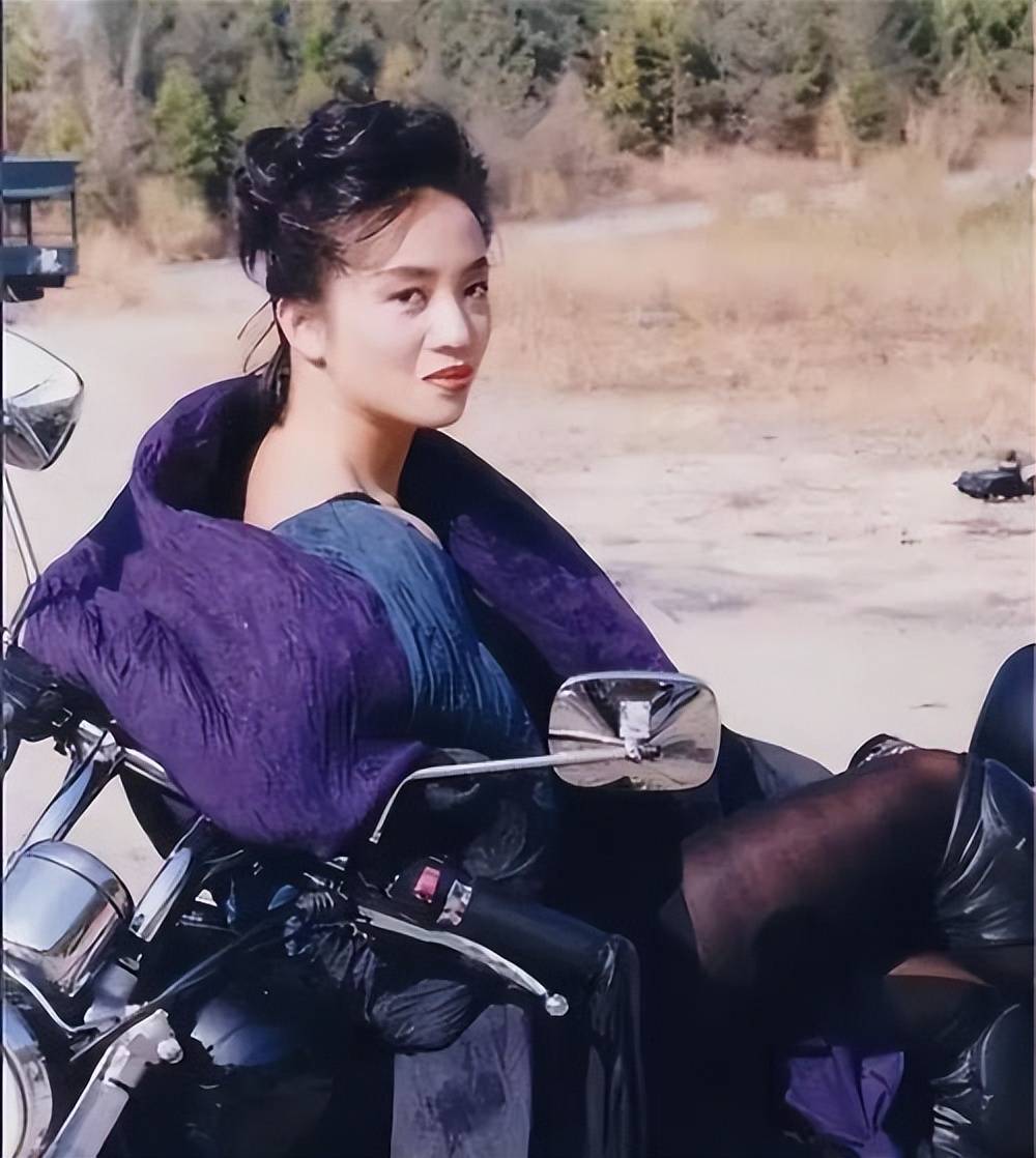 梅艳芳遗产已所剩无几,101岁梅妈一年要花270万,每月23万不够花