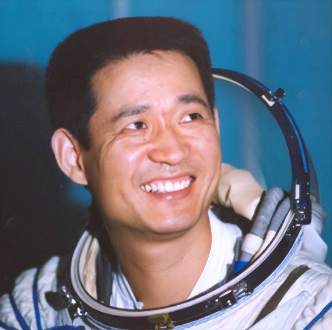 聂海胜妻子:在丈夫上太空前提出离婚,保密生活隐藏了多少艰辛?