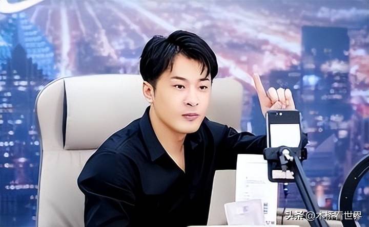 辛巴怒发三条视频宣布回归,恳求消费者相信自己,视频信息量极大