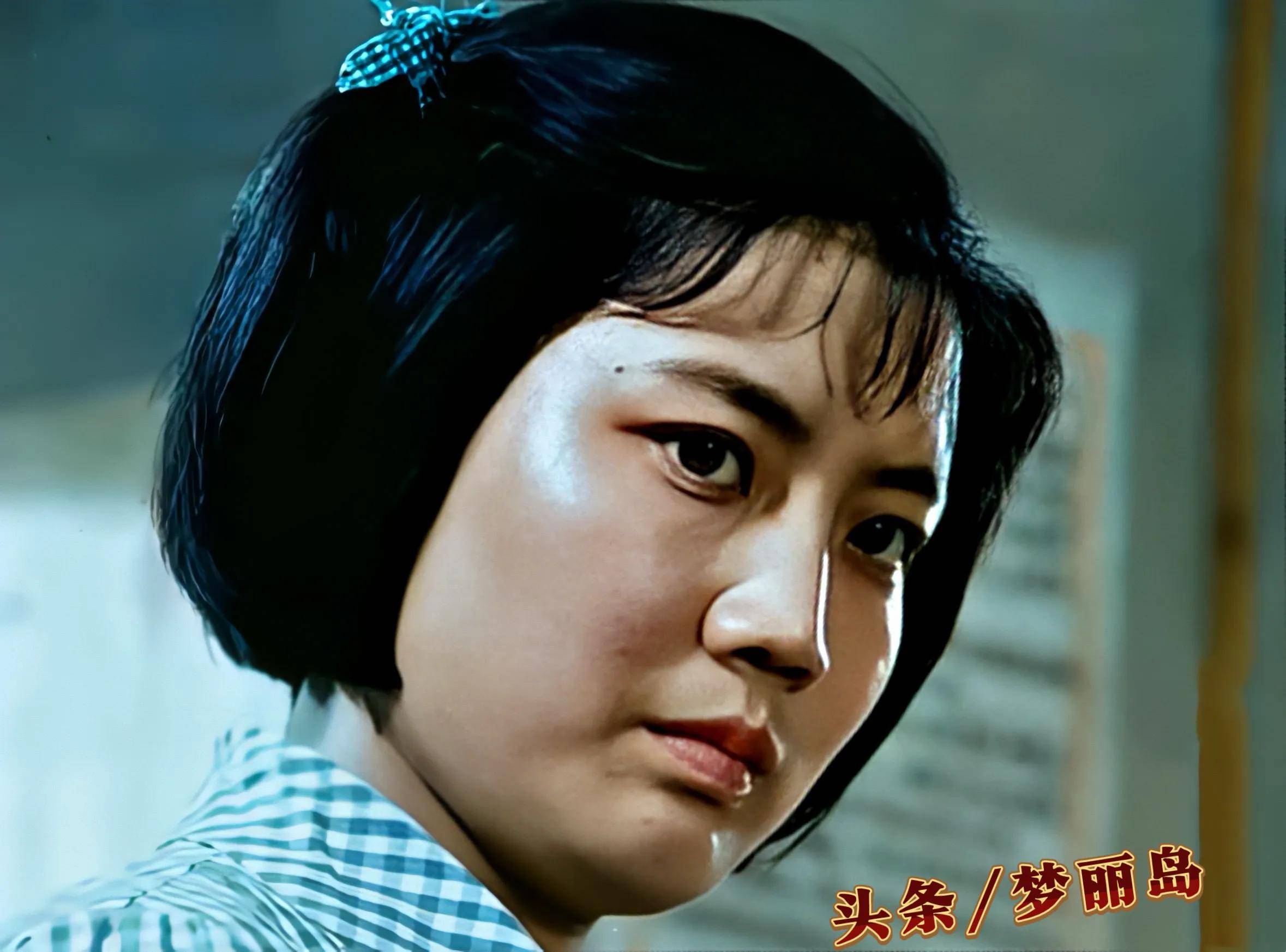 电影《春苗》 是李秀明真正的大银幕首秀.自然 纯朴 坚毅 被她演活了