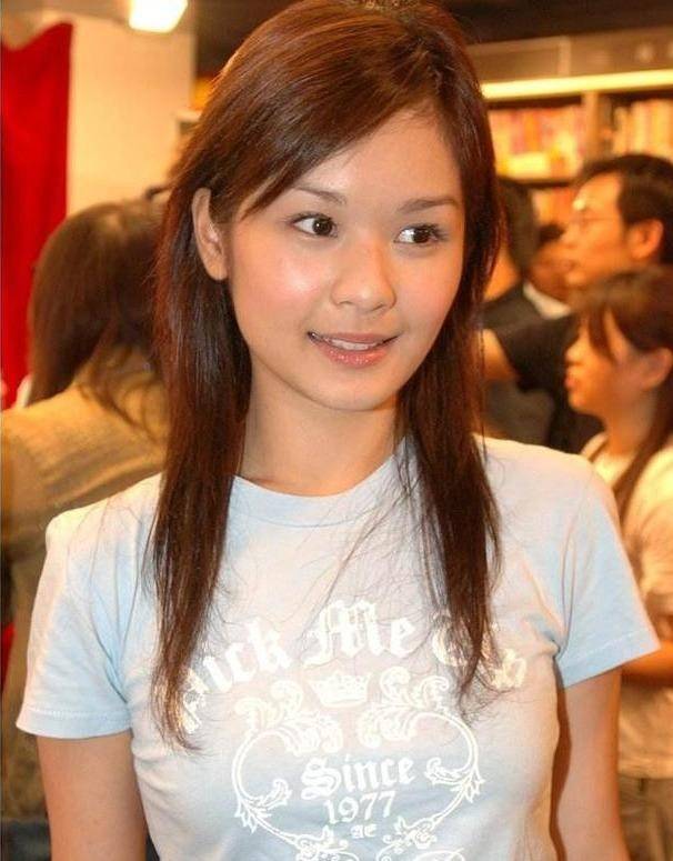 被指冻龄有术,入行两年便选择退圈