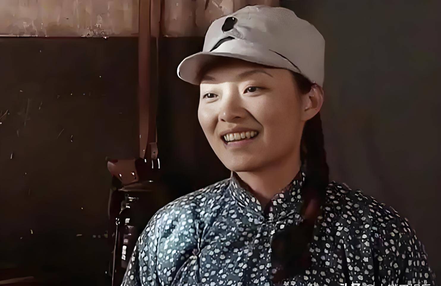 《亮剑》20年后,两位演员遗憾离世,漂亮的"秀芹"低调嫁人