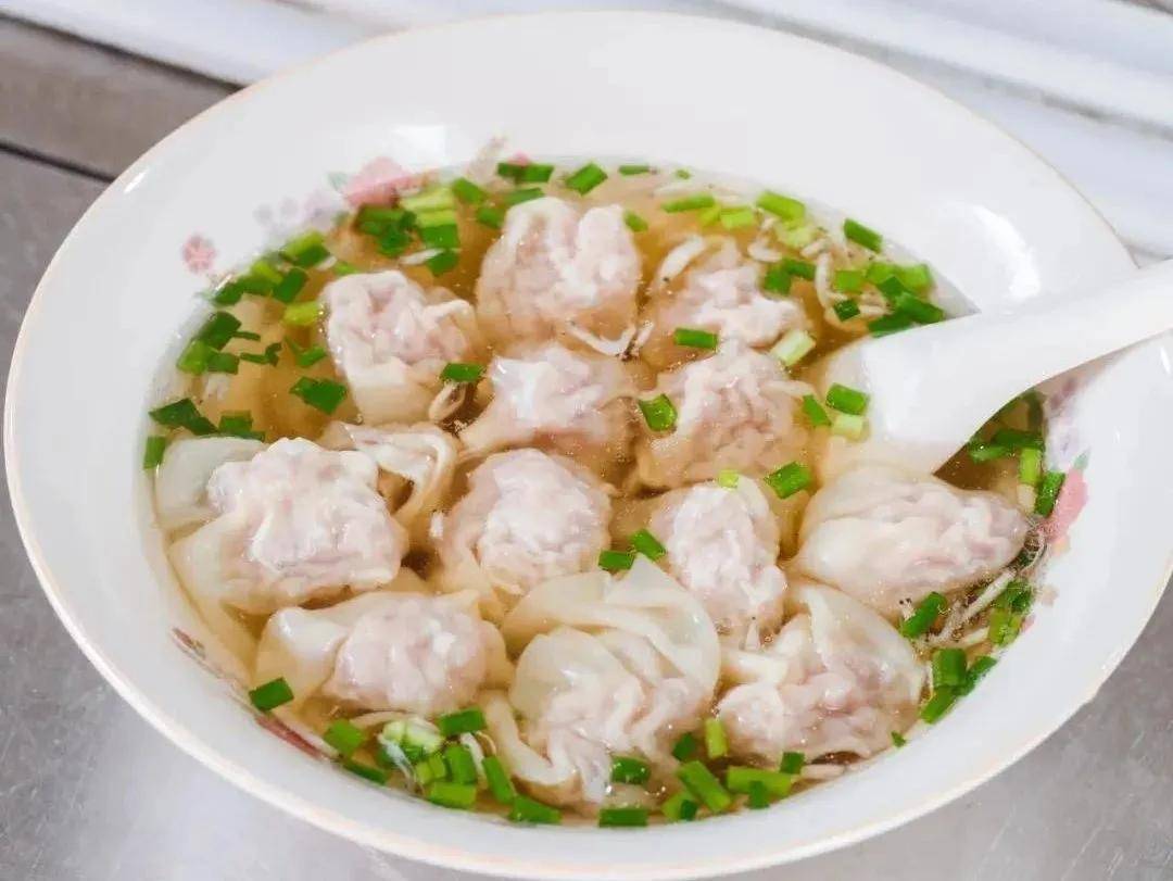 余斌：喝馄饨_手机搜狐网