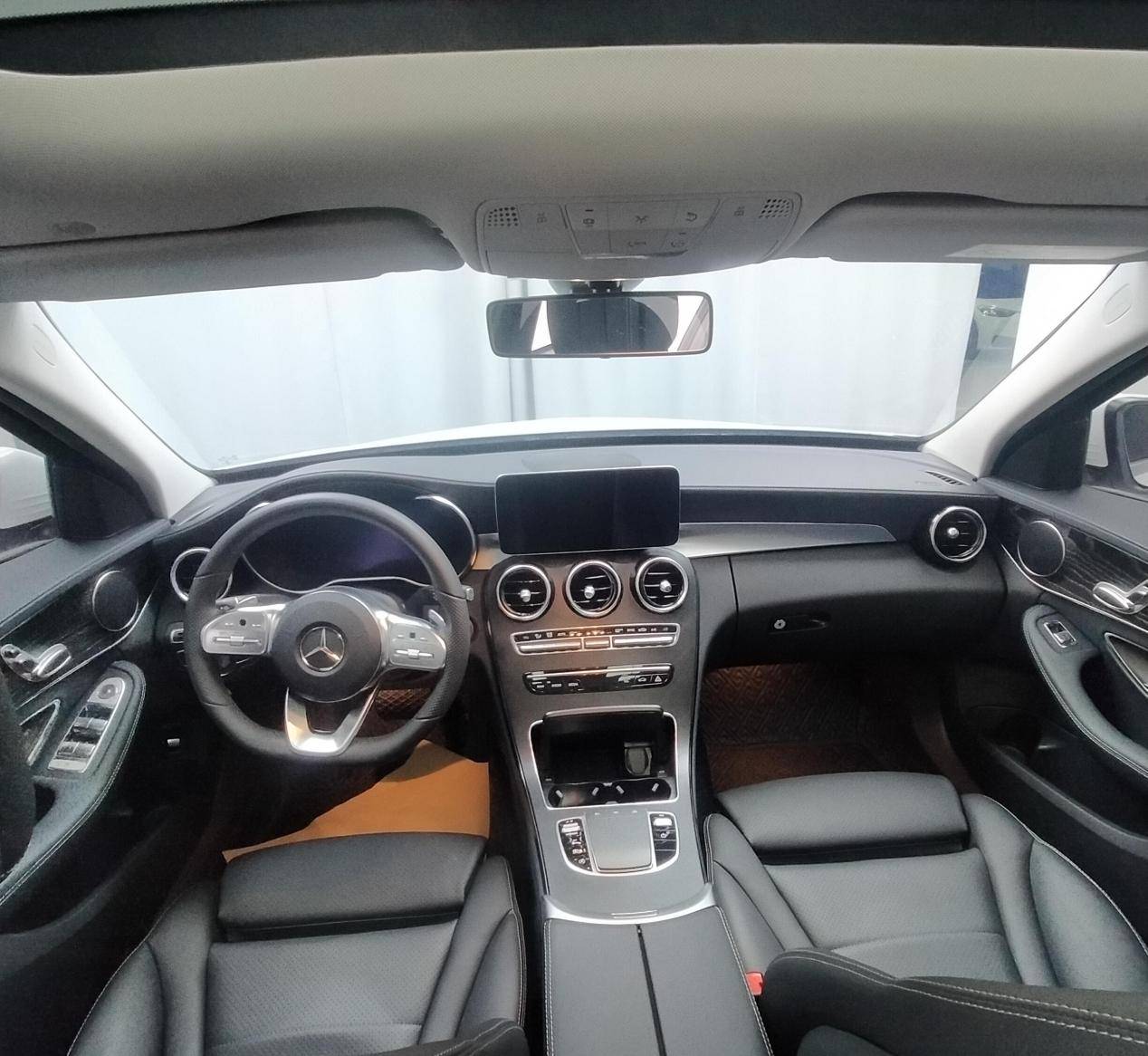 2020款奔驰c级,3.6万公里一手车,运动型男的选择?