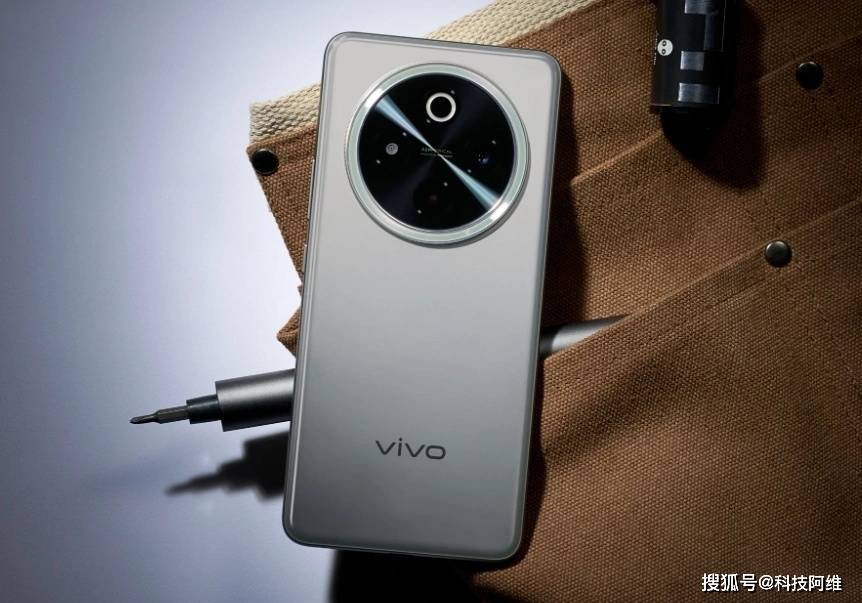 华为追赶下，vivo Y300 Pro放大招拼性价比！