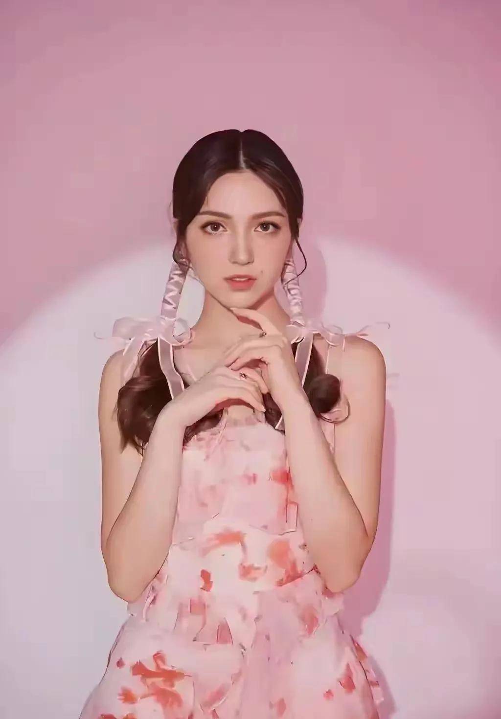 麦嘉欣 - 七国混血儿奥门国际小姐