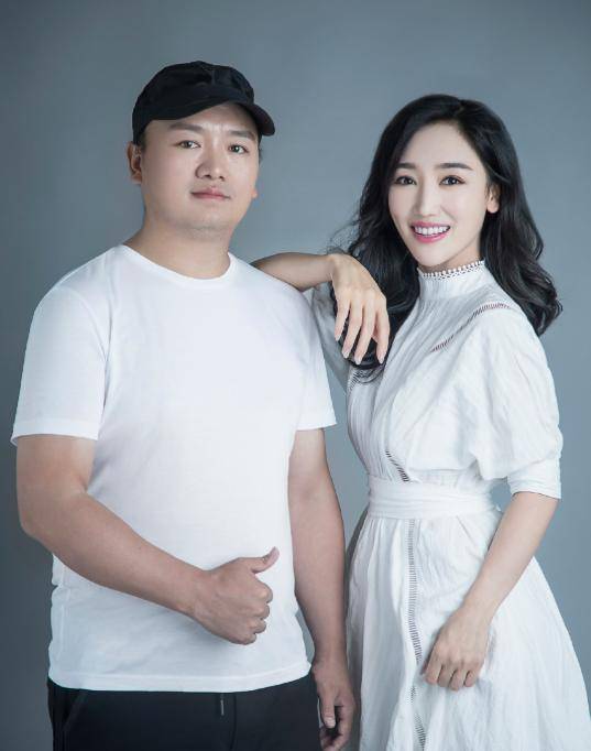 还在迈巴赫内被抓,身份被扒,本人回应细节曝光