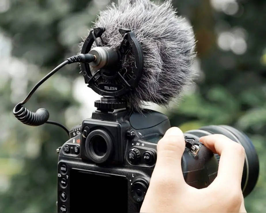 百元价格千元品质！闪克Wave T5重新定义无线麦克风天花板