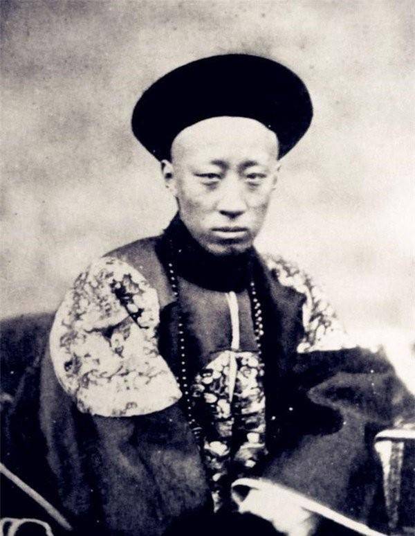 光绪皇帝真实长相