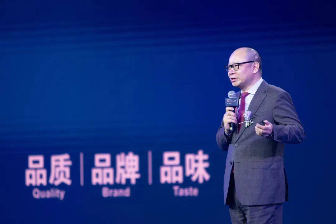 第五届郎酒庄园三品节：以品质之名，燃未来之光，郎酒三品节五载传承，发布蓝皮书与新品矩阵