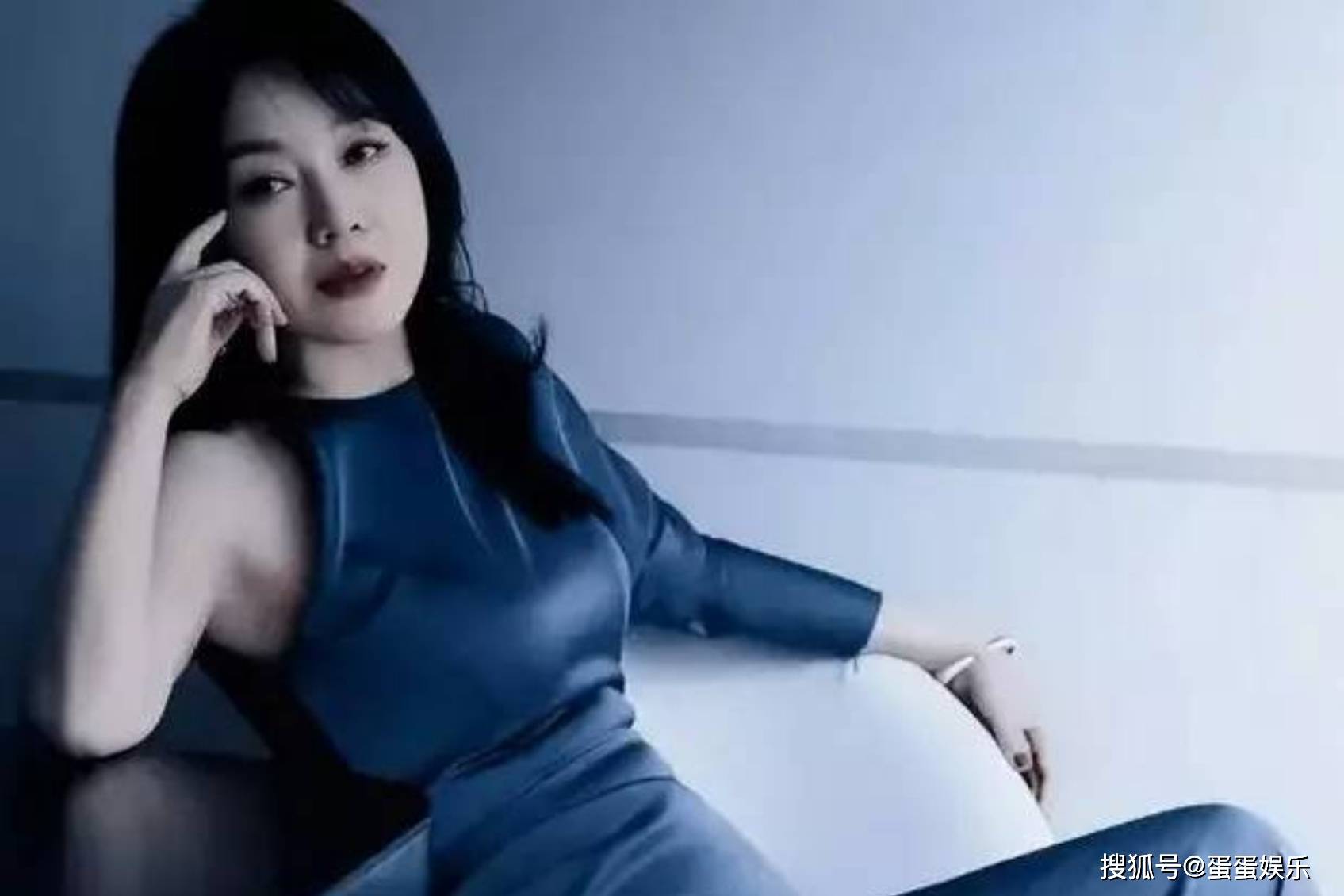 邹伟与闫妮:19年后的离婚谜团,他后悔了吗?_生活_成为了_演艺事业