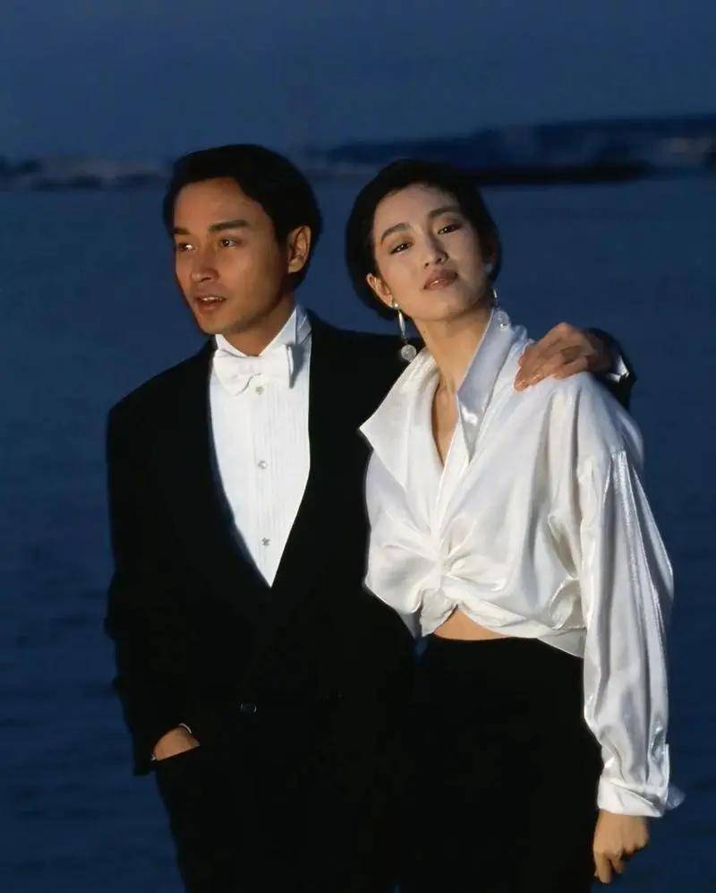 22 年祭！张国荣逝世周年，唐鹤德悼念引争议，再看他与老友珍贵情谊