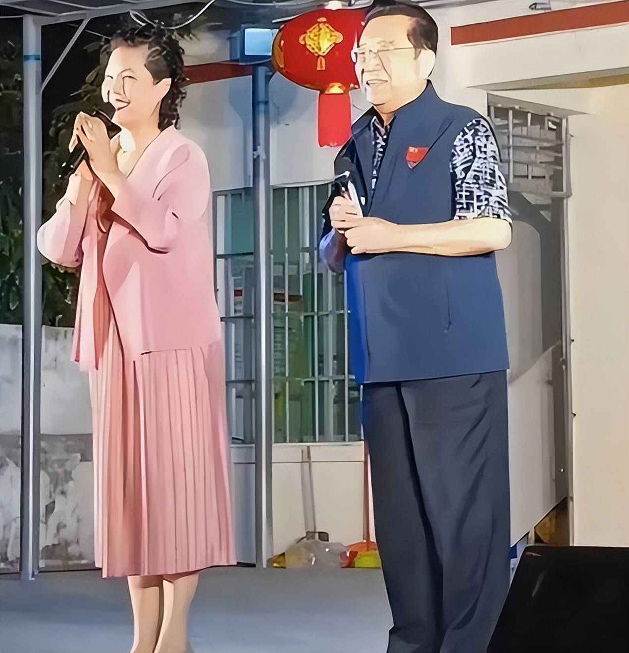 李双江_李天一_女孩子