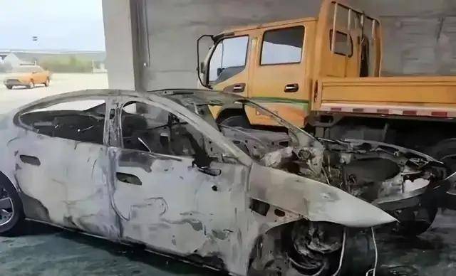 小米SU7爆炸事故：只有高空补偿才能迫使家用电