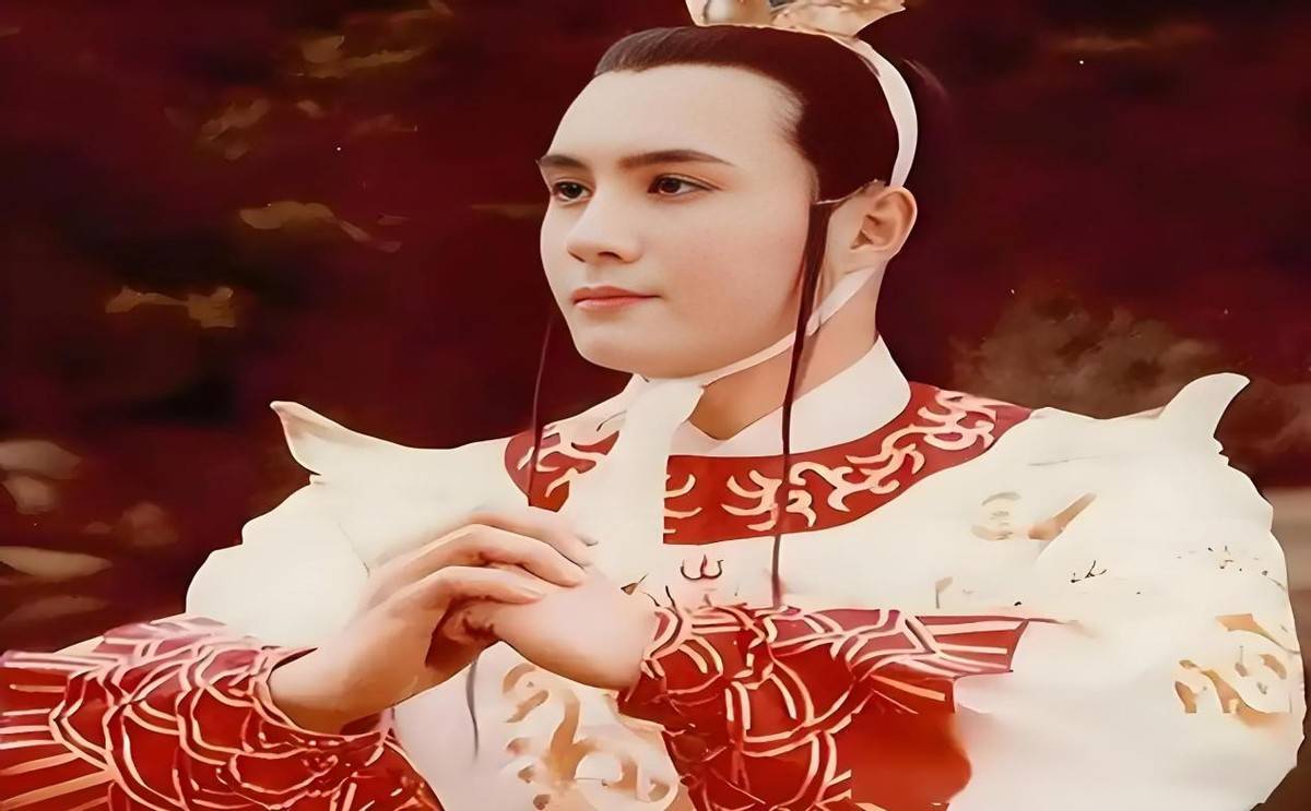 他是著名老戏骨,前妻嫁洋丈夫,他多次轻生欲投西湖,如今怎样了