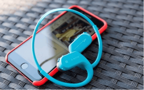 有没有游泳的时候听歌的耳机?游泳训练用水下耳机真实推荐