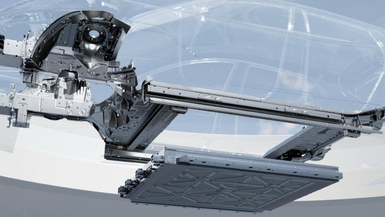 腾势N9安全封神榜,鱼钩测试、麋鹿测试、高速爆胎、AEB样样封神