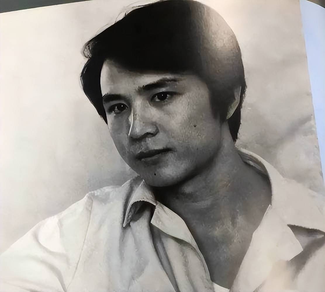 "最帅唐僧"徐少华,巅峰时娶"丑妻",婚姻42年,依旧恩爱如初