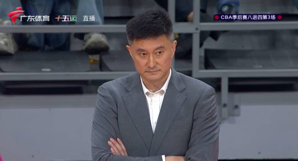 杜锋说输球原因，广东宏远社媒凌晨遭“爆破”，球迷始终不释然！