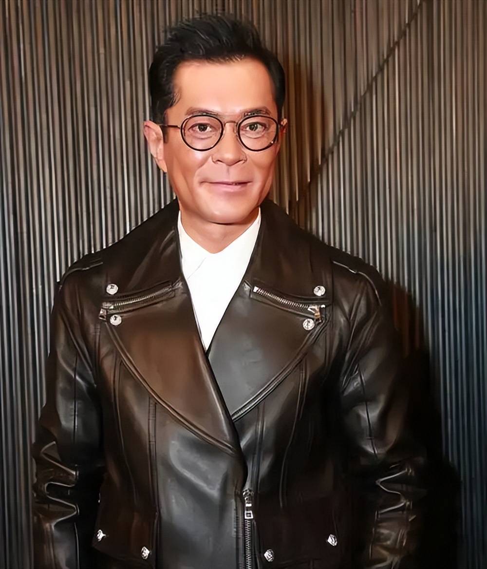 每个人或许有不同的答案,但古天乐的选择,无疑展示了一个真正演员的