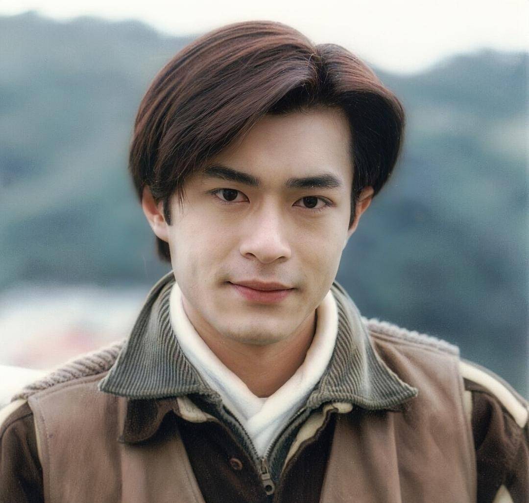 54岁古天乐再度手术!每天只吃一餐,面容憔悴比70岁吕良伟更显老!