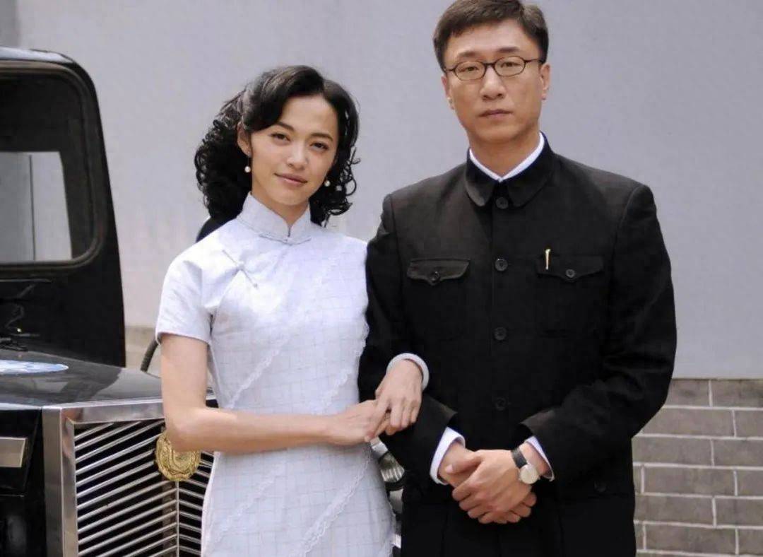 《潜伏》开播16年,孙红雷倒退演技,姚晨洗白争议