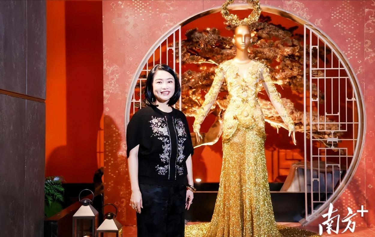 兰玉疑似造谣马筱梅，竟是刘均母亲，真相曝光_汪小菲_婚纱_郭培