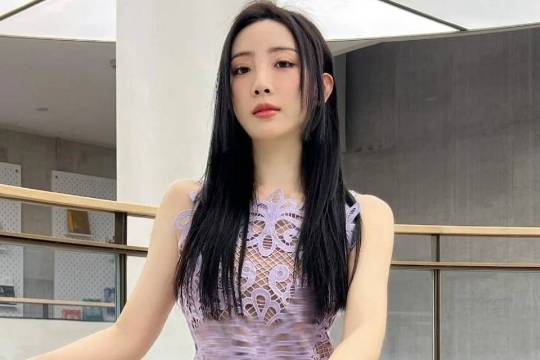 马卉写真分享（图片来源于网络）_透视_中国_裙摆