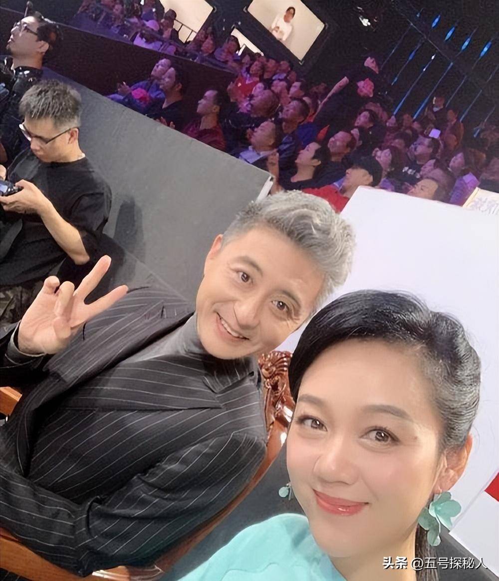 妻子迎合张行长的全过程