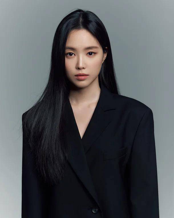 孙娜恩离开YG,加入金素妍、李宝英所属公司插图2 孙娜恩离开YG,加入金素妍、李宝英所属公司插图2