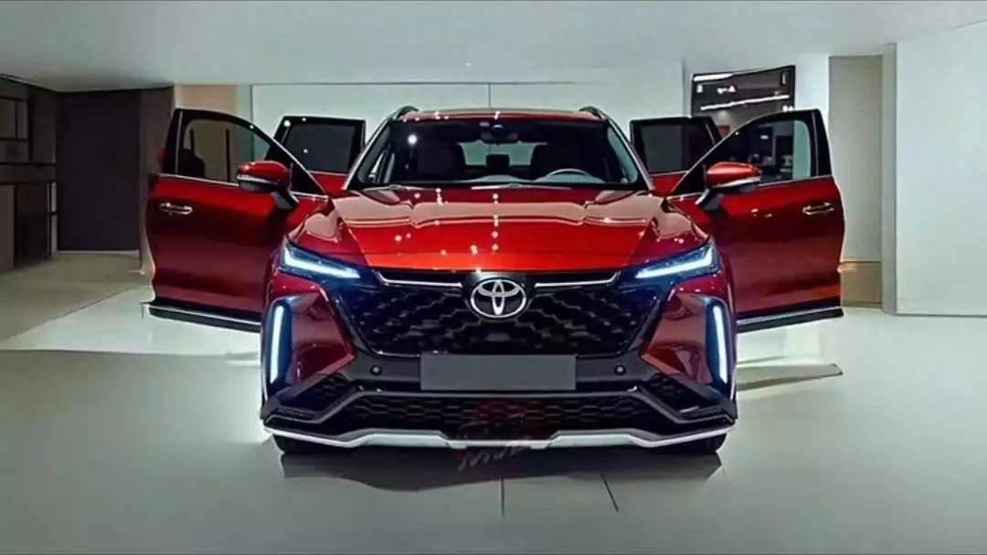 全新丰田轿跑SUV曝光，搭2.0L混动，或为C-HR换代车型