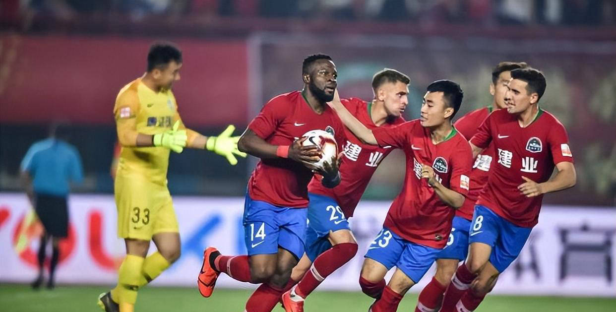 记者：预计于帕梅卡诺能够及时恢复健康，参加世俱杯