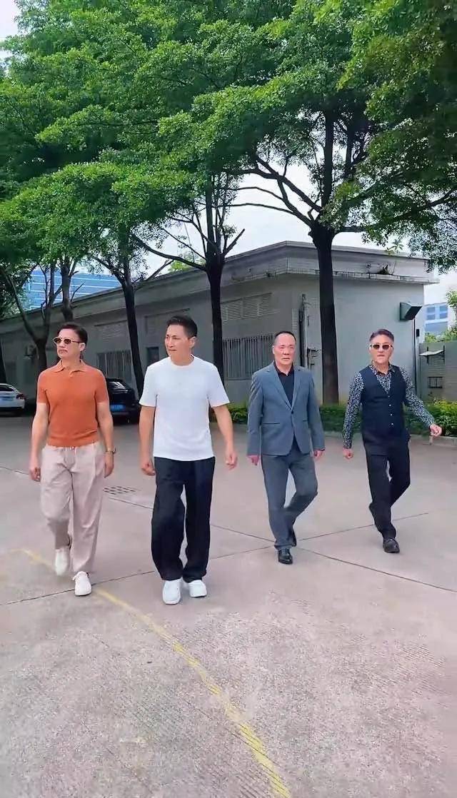 队友"老友重聚,四位66岁老戏骨,内地发展引热议