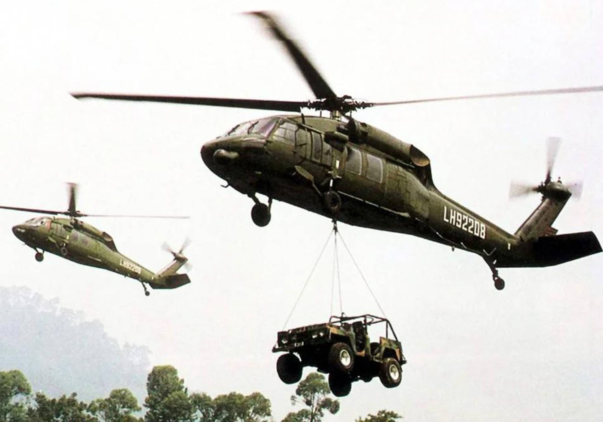 美国尖端装备,用了三四十年没退役,头回用这么好的