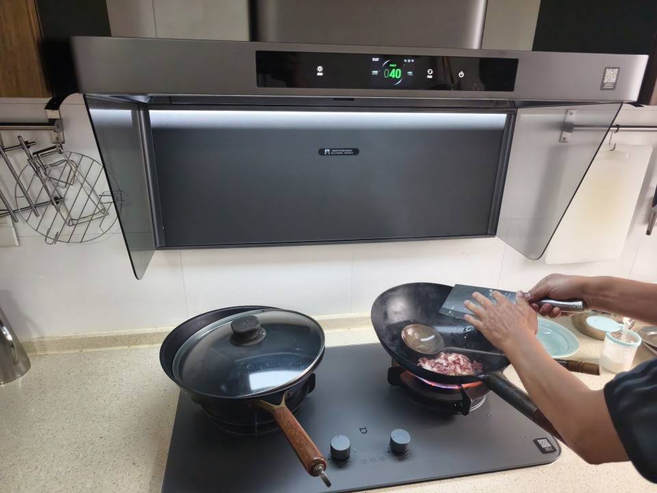 2025油烟机怎么选?榜单排行+亲自体验助你轻松决策!