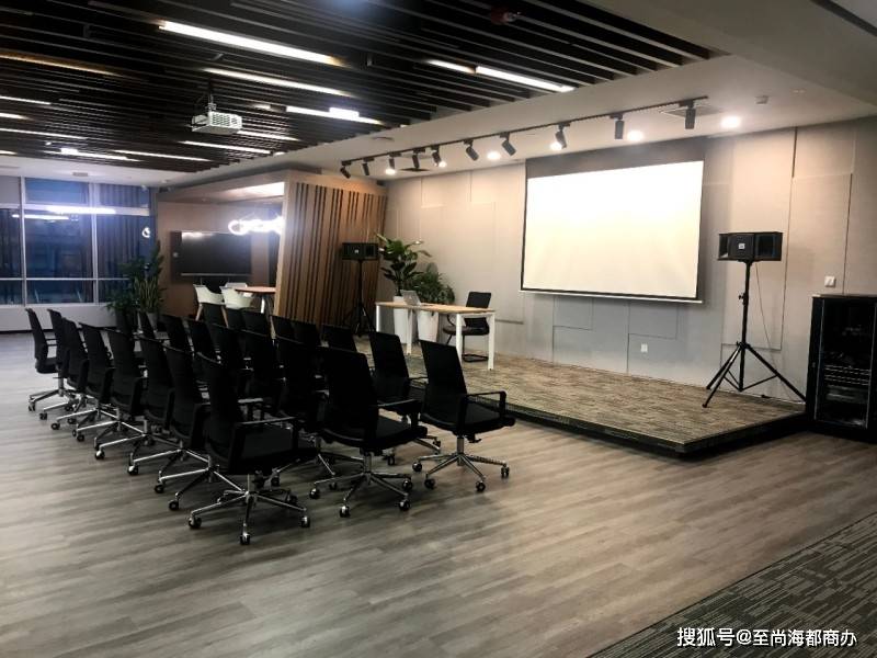 上海市杨浦区产业园区房源 杨浦区产业园区房源丰富多样，满足不同企业发展需求