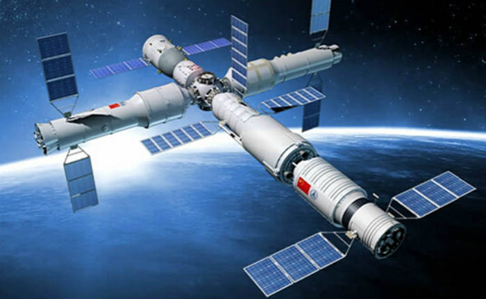 2021年日本冲绳发现火箭残骸，印有“中国载人航天”，怎么回事？