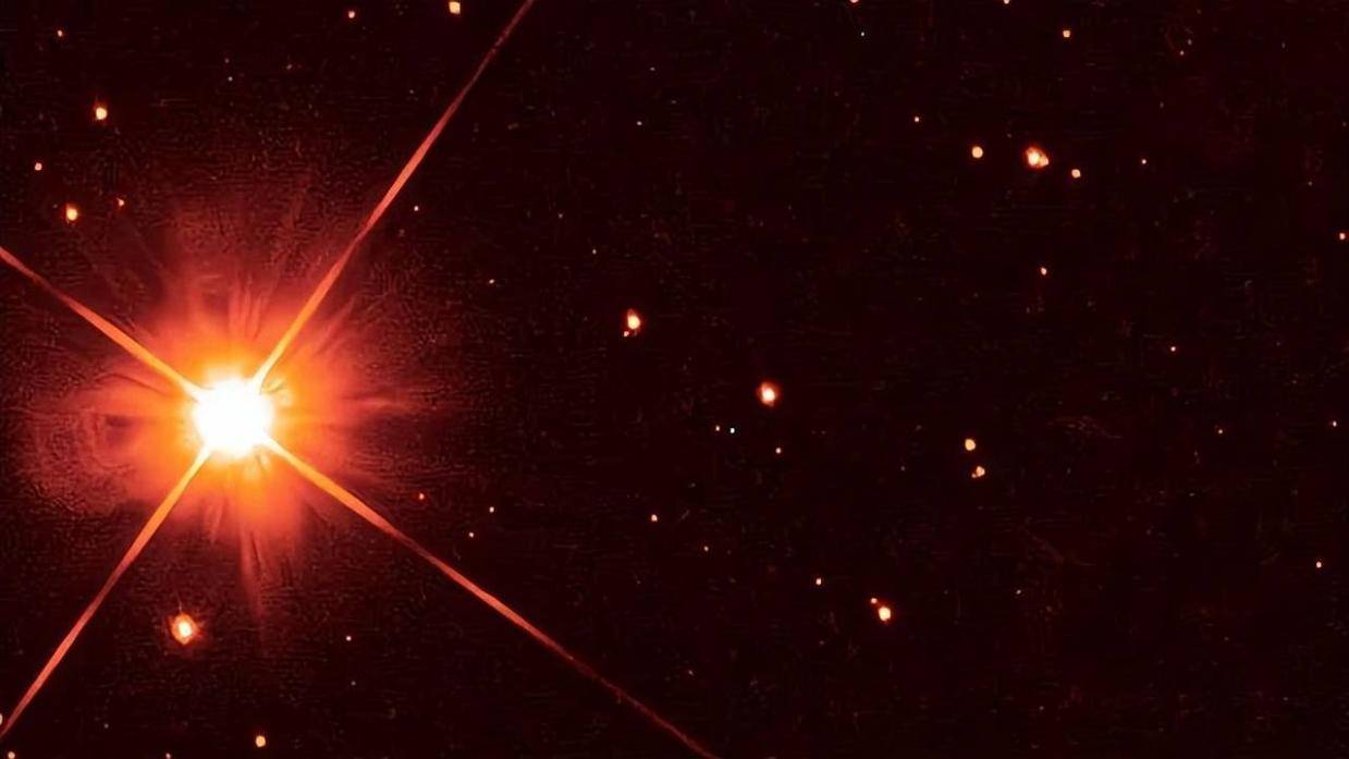 恐怖的比邻星：7秒之内，亮度暴增1.4万倍，行星表面化为焦土