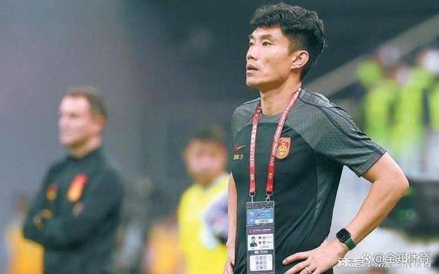 郑智挂帅东亚杯：从亚洲足球先生到国足临时主帅，将交出何等答卷
