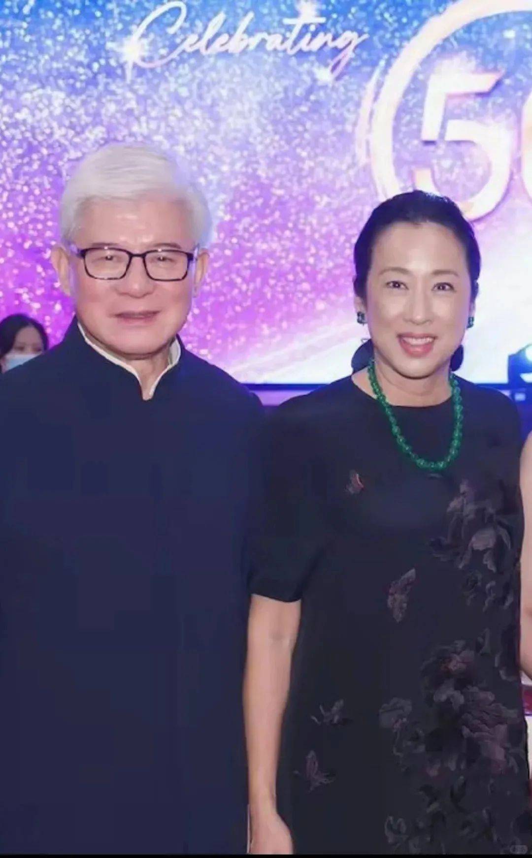 翡翠帝王绿中的极品__翡翠帝王绿怎样取分