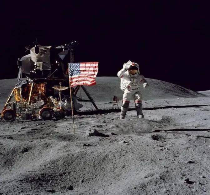 美国最不想看到的一面出现：中国梦舟飞船试验成功，登月更快了？