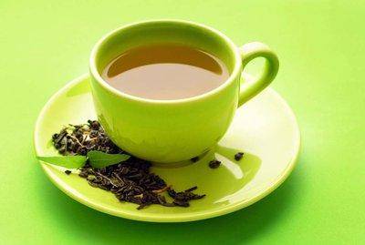 绿茶冲泡易苦涩？掌握下投法，三步泡出鲜如
