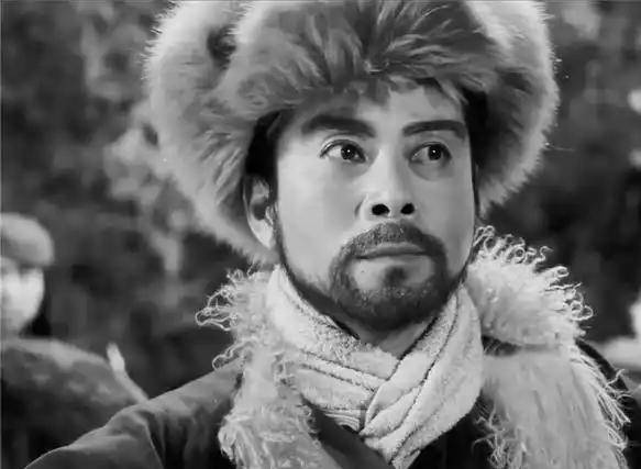 王润身谈选角往事:半辈子反派经历,如何凭"杨子荣"逆袭成功