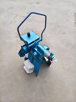 电力线路除冰机器人